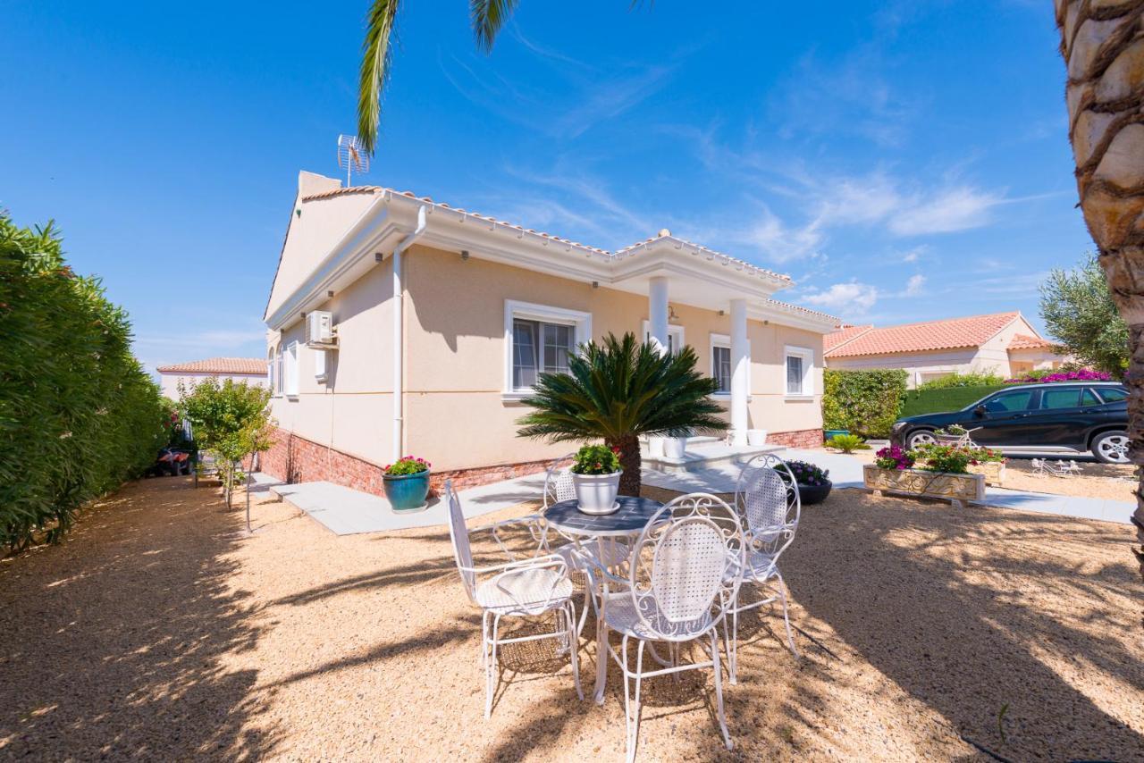 Villa Bruges Busot 3 Bath 3 Bed Кампелло Экстерьер фото